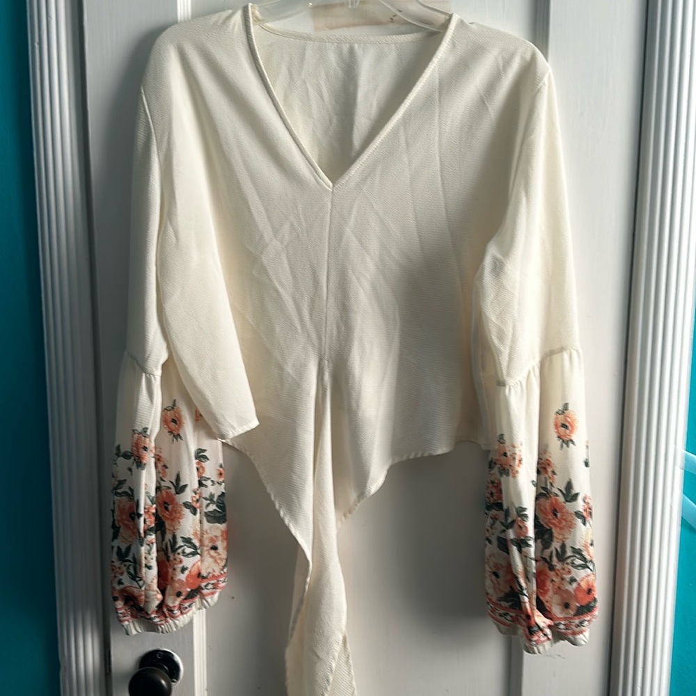 SHEIN tie front floral top